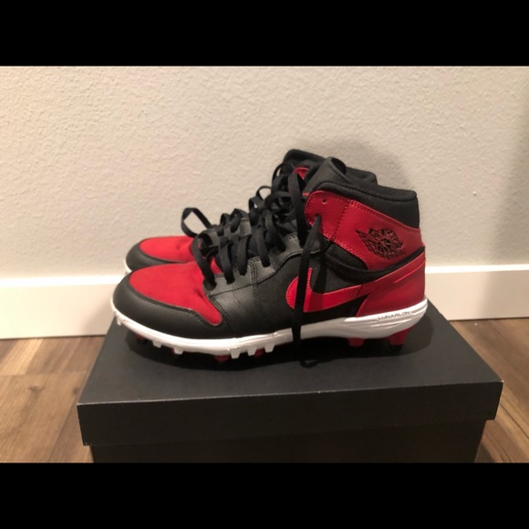jordan 1 bred cleats